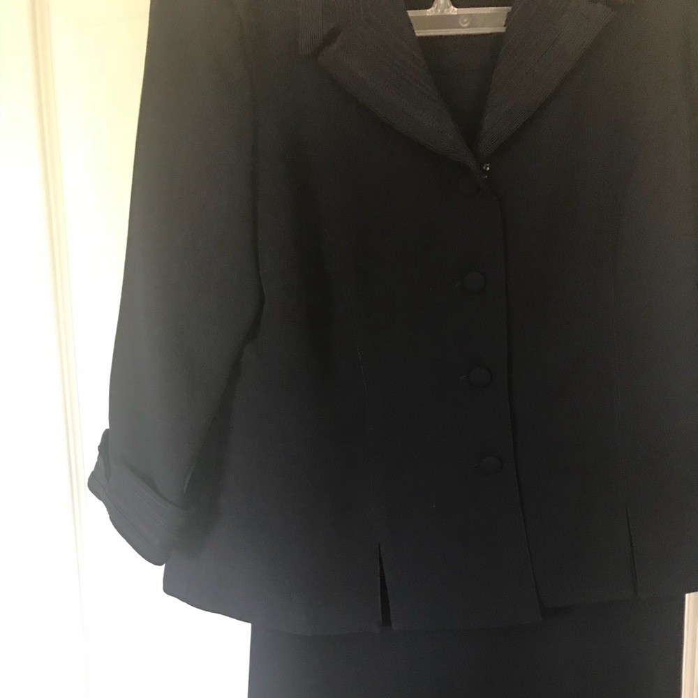 2 pc suit
